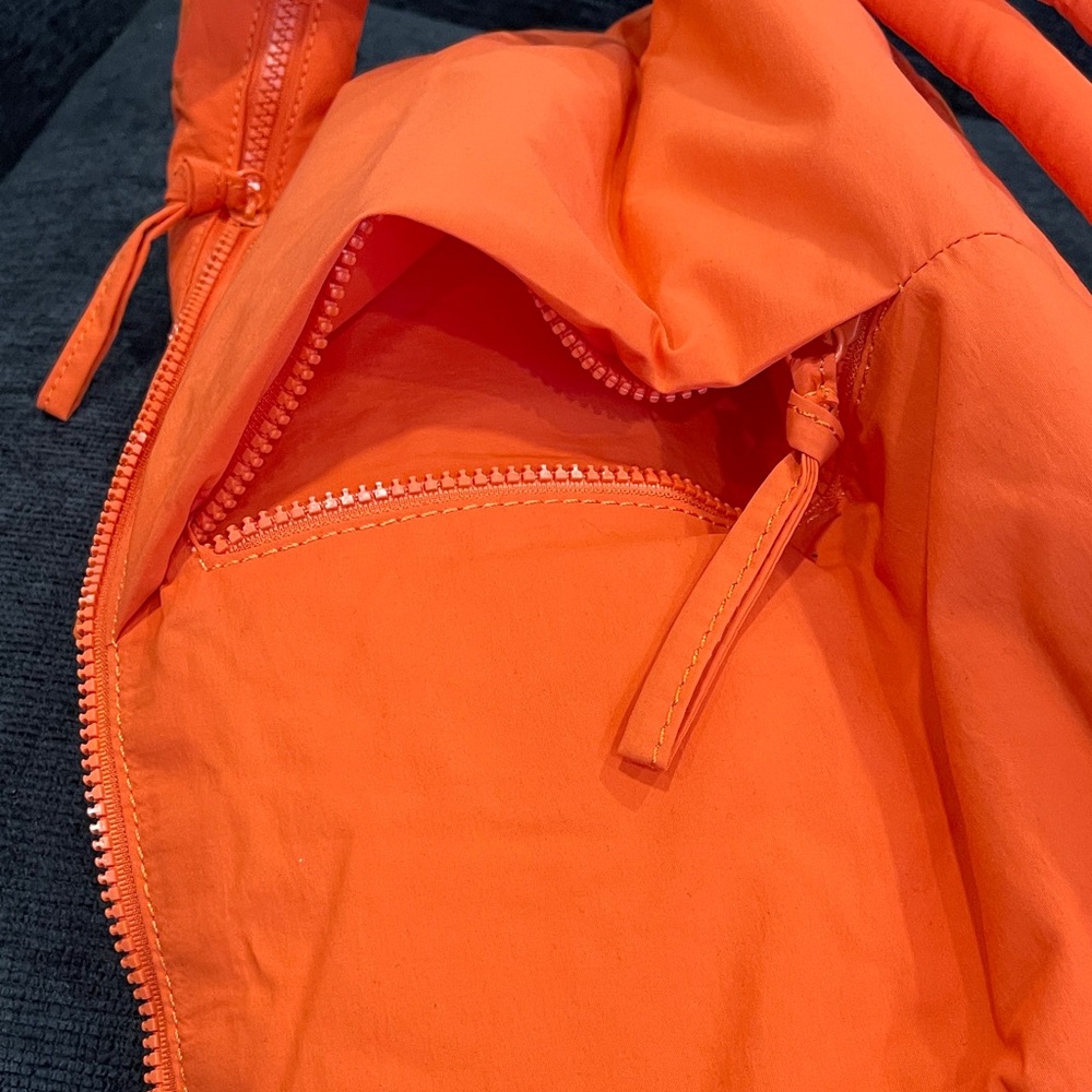 NWOT...Olend's Mila Bag. Vibrant Orange Knotted Shoulder Bag . - Picture 8 of 9